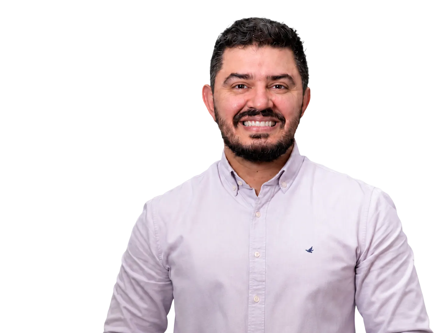 Rodrigo Arrais sorrindo